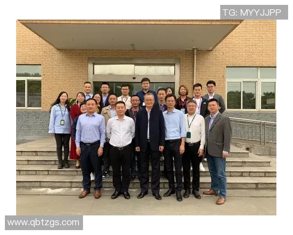 武汉排球队的奋斗与荣耀之路:杯赛特别报道回顾辉煌历程 武汉排球队的奋斗与荣耀之路:杯赛特别报道回顾辉煌历程