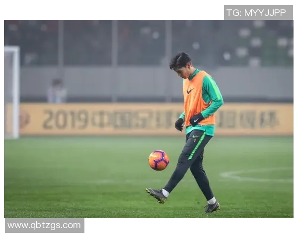 深度对话：探寻杨磊的足球人生与梦想之路