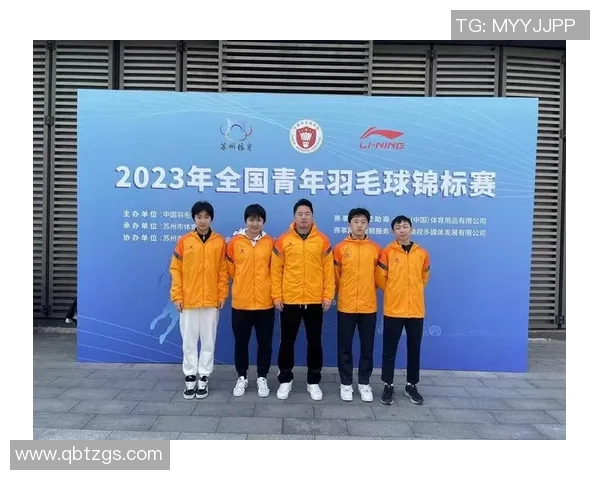 重庆羽毛球队勇夺最新羽毛球耐力TOP10榜首位置引发热议