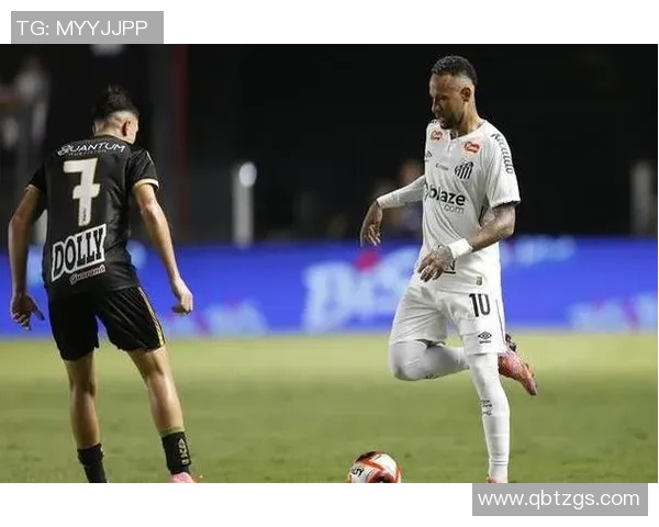 足球明星最新动态揭秘娱乐圈新鲜事引发热议与关注 足球明星最新动态揭秘娱乐圈新鲜事引发热议与关注